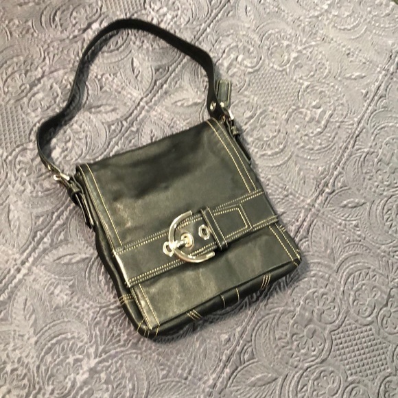 Coach vintage soho belted black flap‎ Leather Crossbody Bag Silver Buckle - Picture 2 of 10